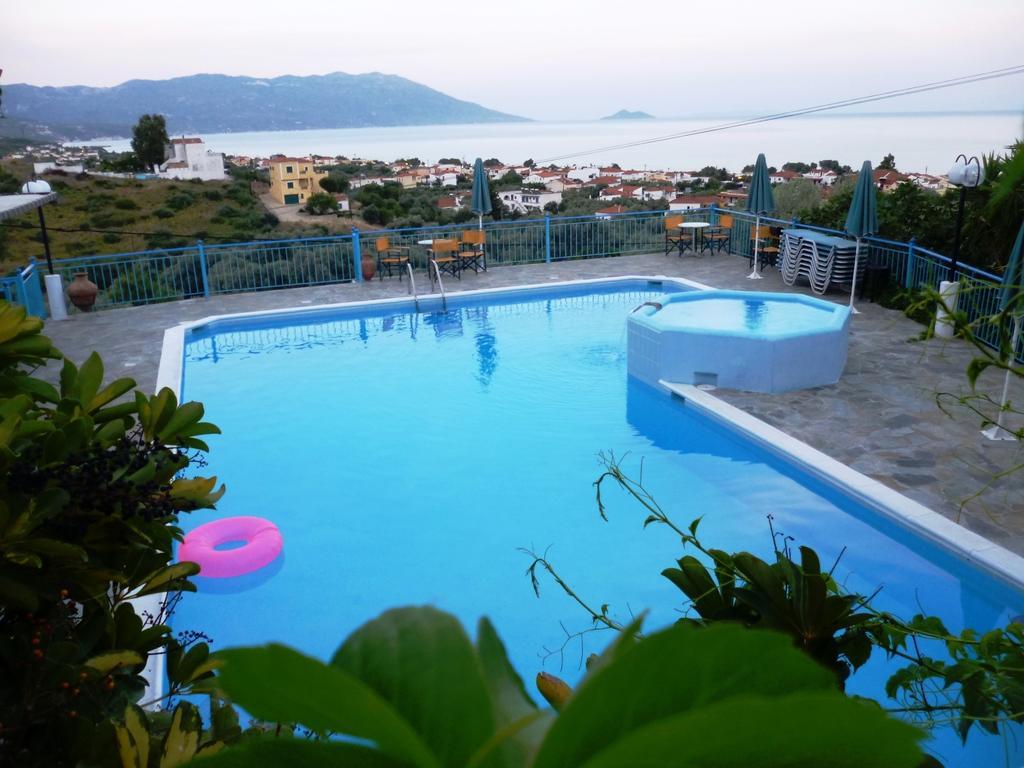 Apartments Jota Marathokampos Luaran gambar