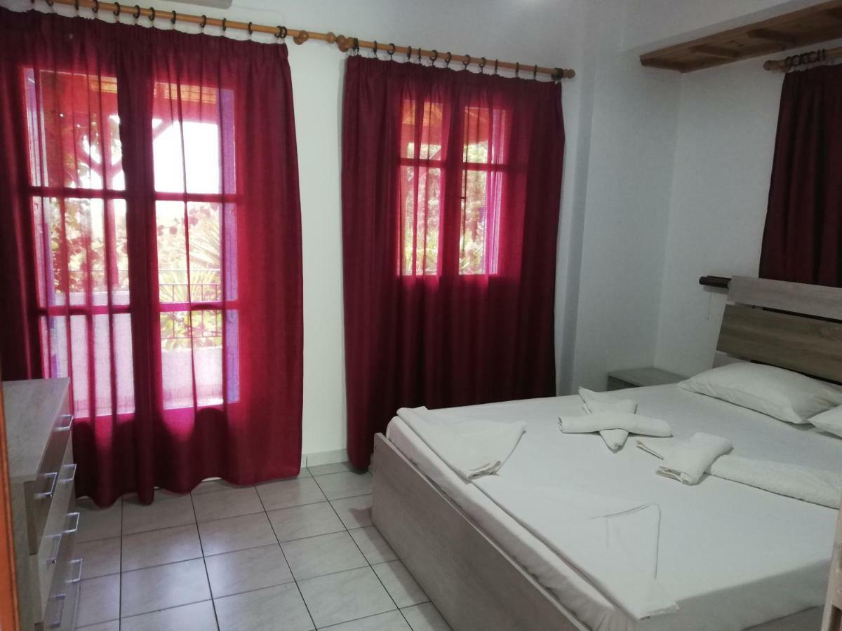 Apartments Jota Marathokampos Luaran gambar